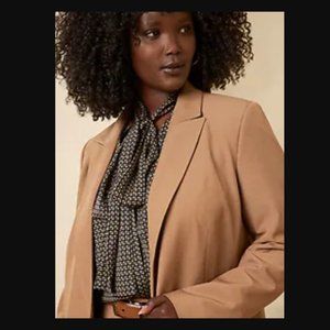 Sculpted Suit Blazer